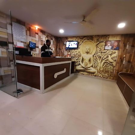 Hotel Vashishta Inn Paderu Exterior photo